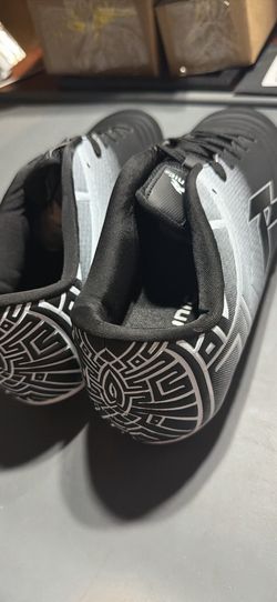 Runic soccer shoes size 11