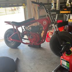 Coleman Mini Bike B200R 2023 Stock Red 212cc