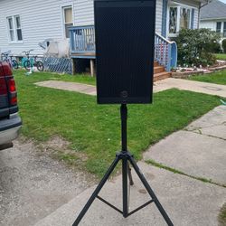 Harbinger Speaker And Mic 