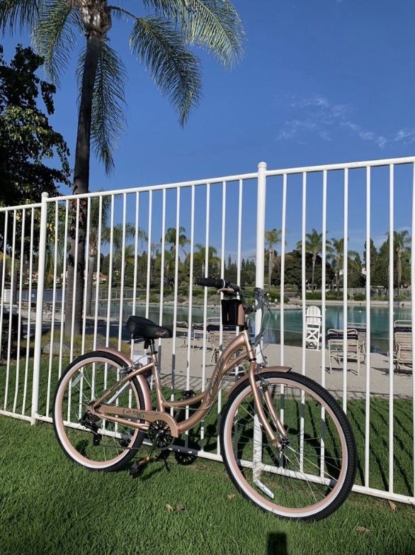 New Beautiful 🌸 Speed Beach Cruiser Ladies Women's Girls Bike