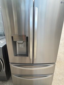REFRIGERATOR LG 4 Doors stainless steel