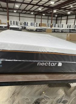 Nectar Mattress     Nectar Premier Copper 14" Queen Mattress - Medium Firm Gel Memory Foam Mattress - 5 Layers of Comfort - Triple Action Cooling Tech