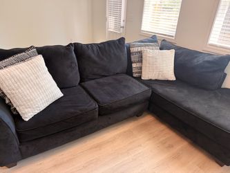 Black Microfiber Sectional Sofa with Chaise