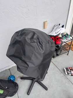 Free electric bbq and dishware