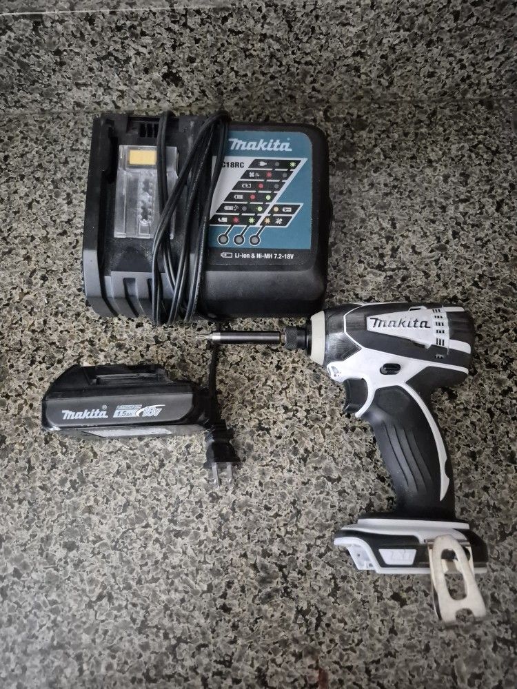 Makita Drill Set