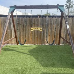 Swing set