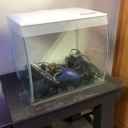 15 Gallon Fluval Flex Kit W/ Other Accessories 