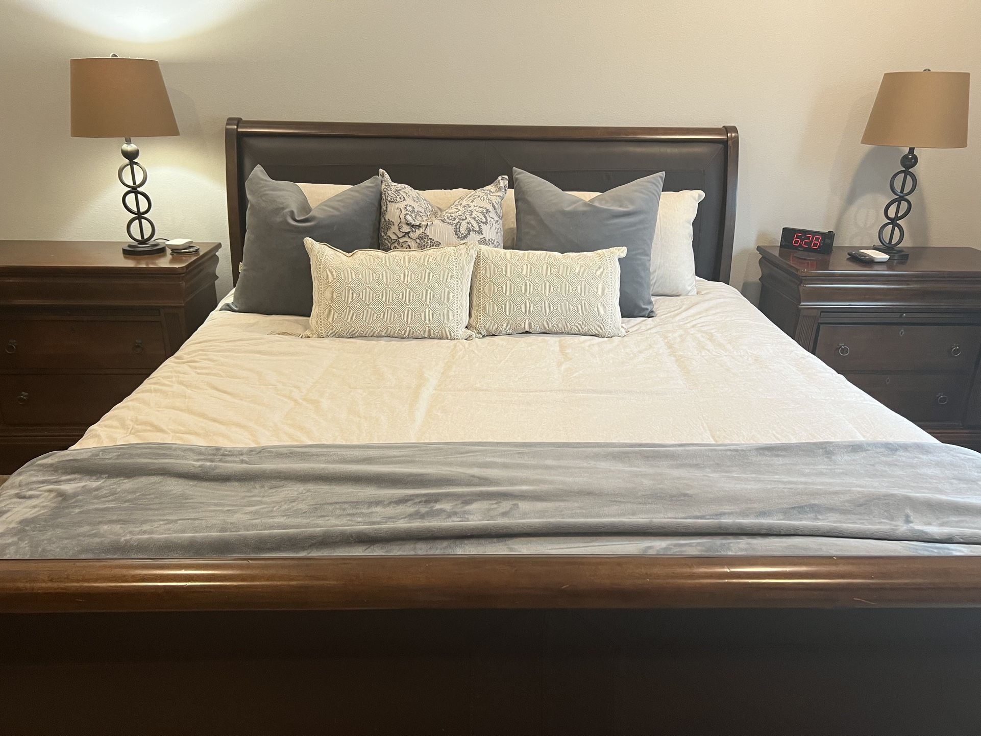 Bedroom Set King