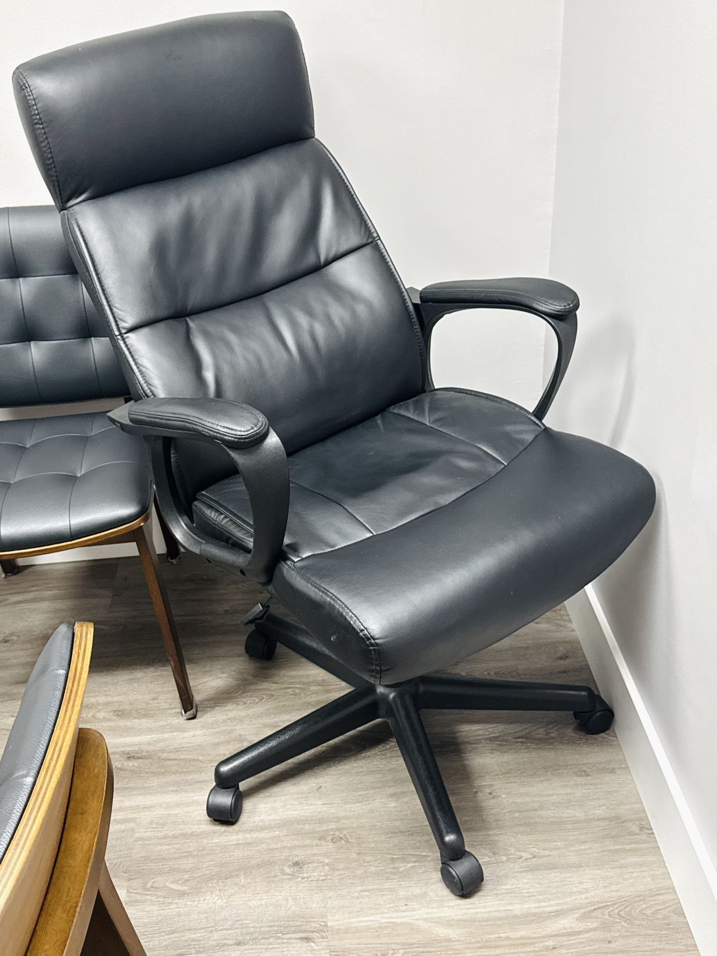 Office Desk Chair 