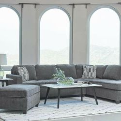 Bran New McCord Modern Casual Reversible Sectional in Grey Fabric 

