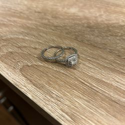 Kay’s Engagement Ring And Wedding Band 