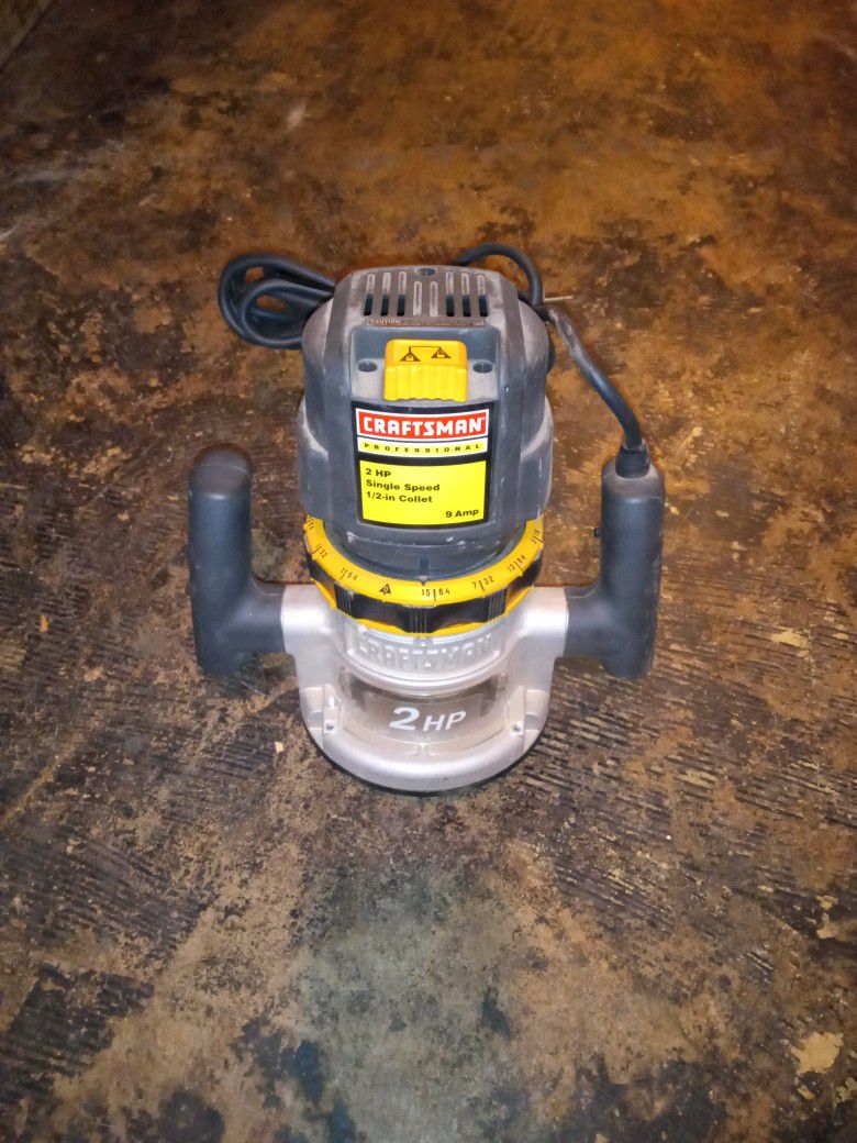 Craftsman Professional 2 HP Single Speed 1/2" Collet 9 Amp Router
