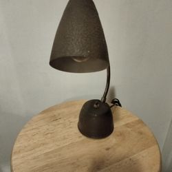 Eagle Small Lamp