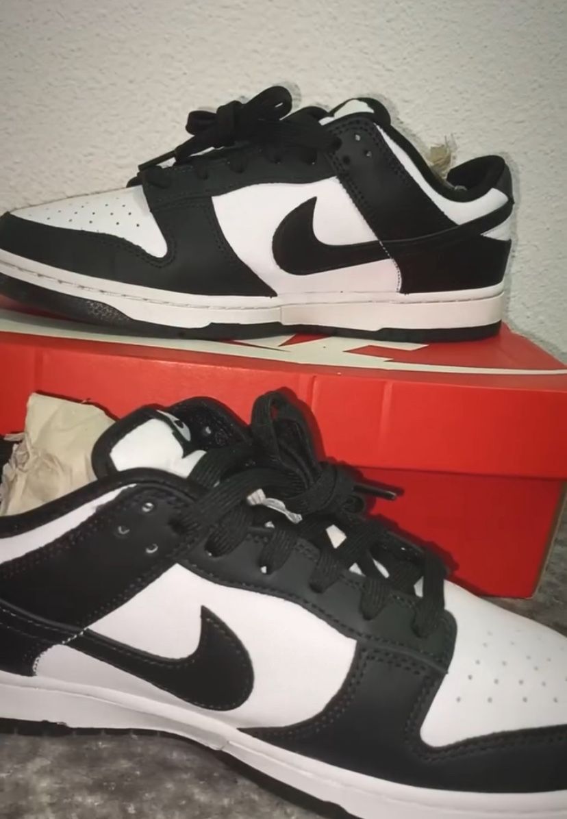 Nike Dunk Low