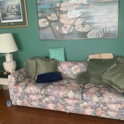Living room set 