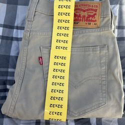 Light Brown 514 Levi’s 32x32