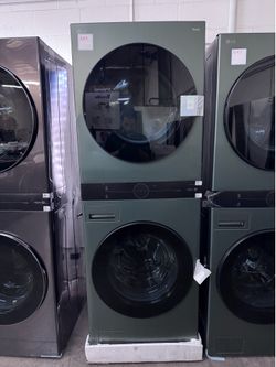 LG Washer Dryer Combo WKEX200HGA - New Open Box $1450 - Delivery & Install Included