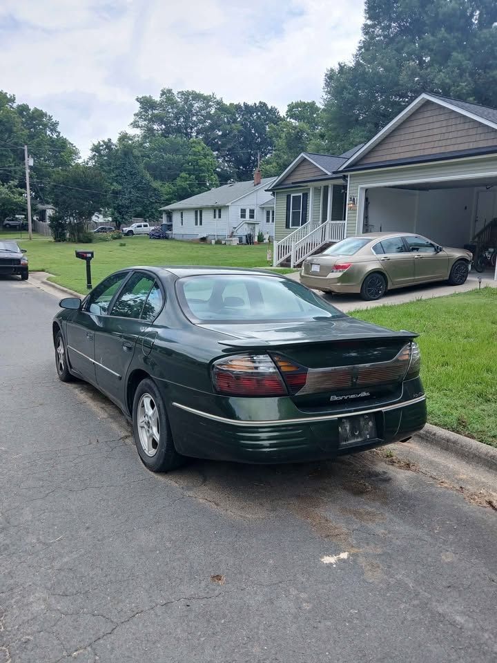 2000 Pontiac Bonneville