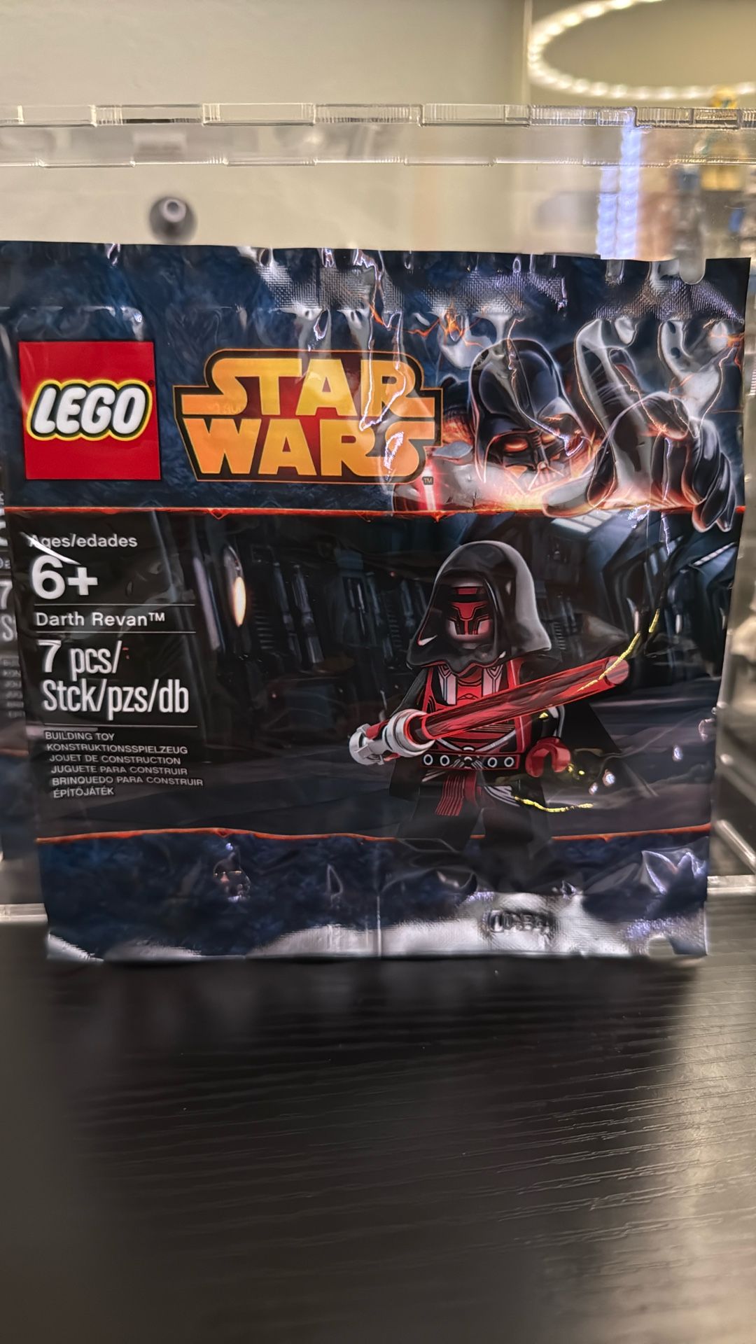 sw0547: Darth Revan Sealed Polybag