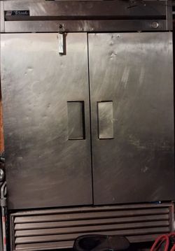 Commercial 2 door refrigerator