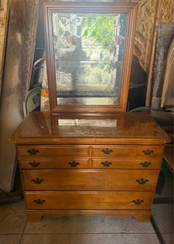 Dresser with mirror