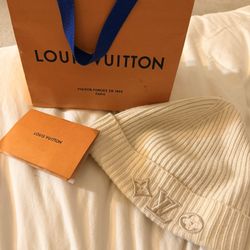 Louie Vuitton Beanie