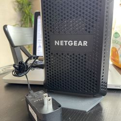 Net gear Cm 600 Router 