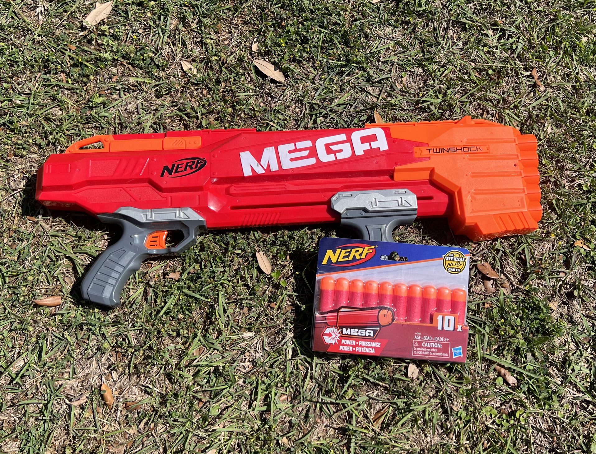 Mega Nerf Twinshock  Blaster 30” With New Pack Of Darts