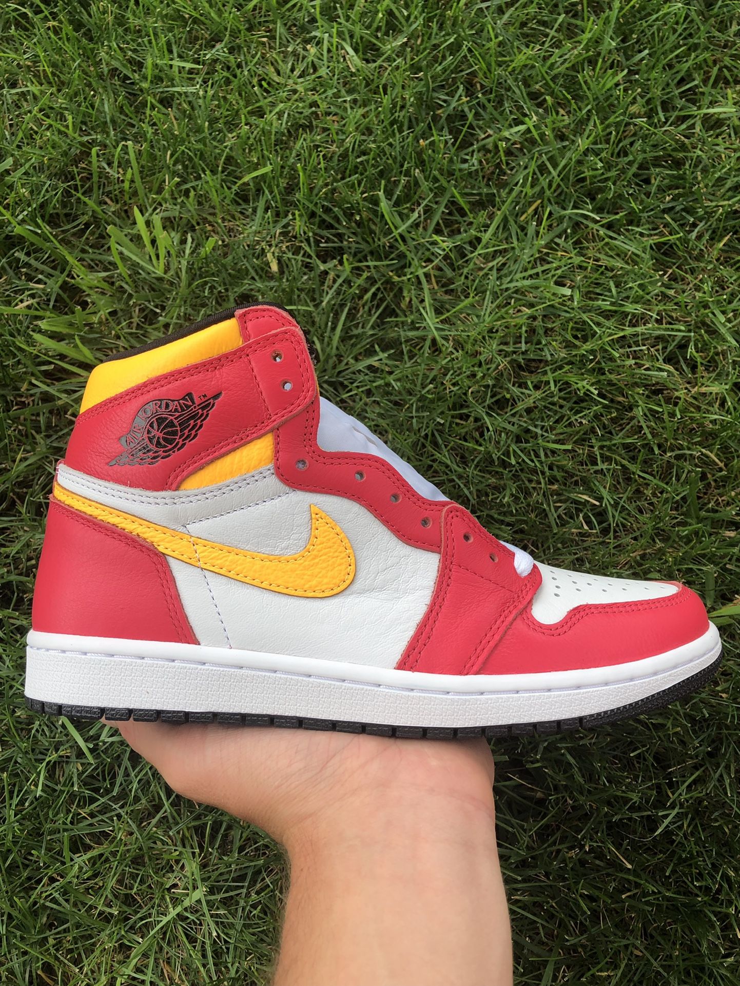 Jordan 1 “Fusiom Red”