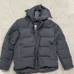 Canada goose puffer jacket