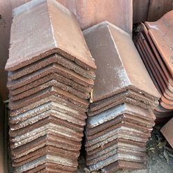Ridge tile roof 5$ each