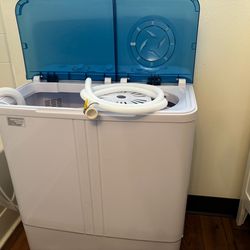 MOVING - Portable Washing Machine