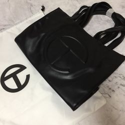 Telfar black shopping bag（medium-sized）			
