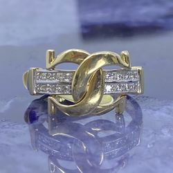 $575 Yellow Gold W Zirconia Horseshoe Ring 