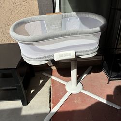 Halo bassinet