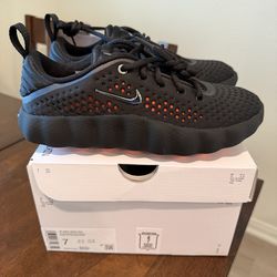 Size 7 Women - MIND 002 - BLACK