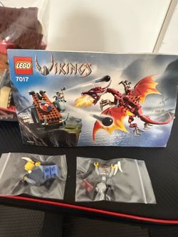 LEGO Viking Catapult vs the Nidhogg Dragon Vikings #7017 - 100% Complete w manual- for sale or trade