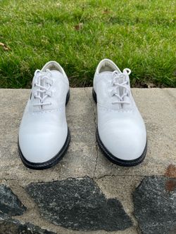 Women’s White Nike Air Zoom Golf Shoes, Size 7.5