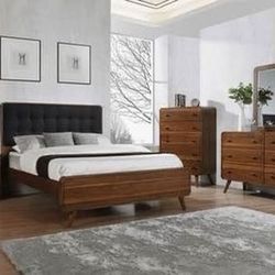 Brand New 4 Piece Platform Bedroom Set