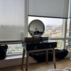 Vanity desk W/ LED Mirror 