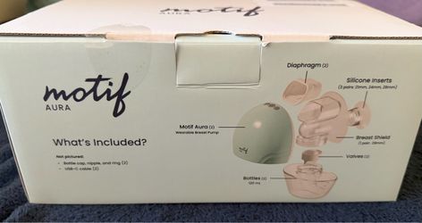 Hands free breast pump