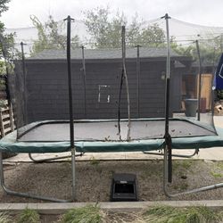 20 Ft Trampoline 