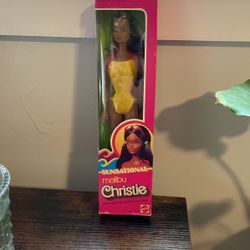 1981 Sunsational Christie Barbie