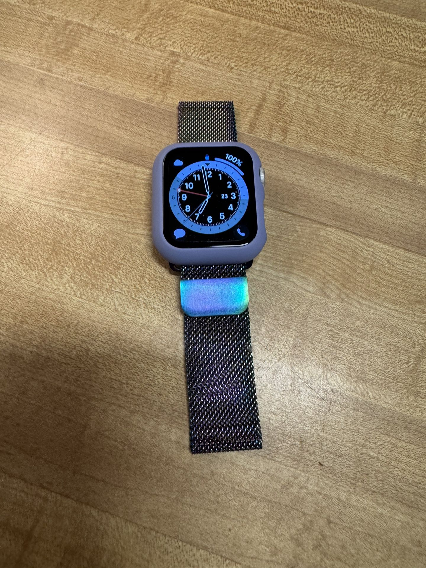 Apple Watch Series 5. 