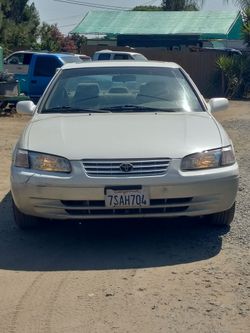 1999 toyota camry le 4 cylinder