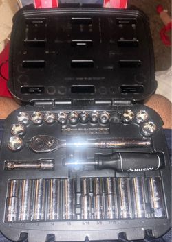 Husky 38 Piece Drive Mechanic Tool set