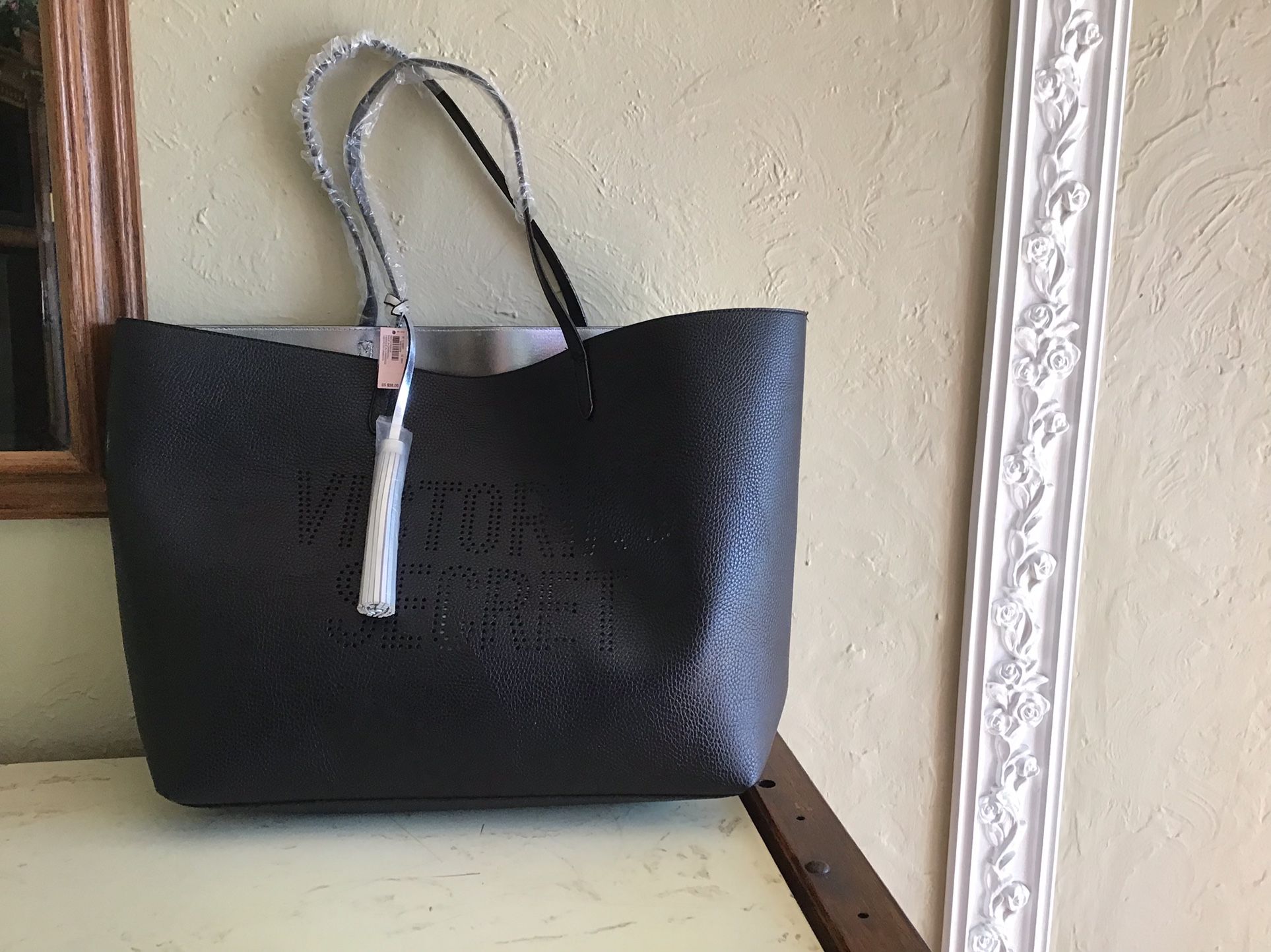 Victoria’s Secret Tote Bag / Tassel Black NWT for Sale in Downey, CA -  OfferUp