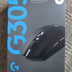Logitech G305 Wireless Mouse. New In Box