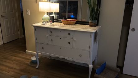 Shabby Chic Table/Buffet
