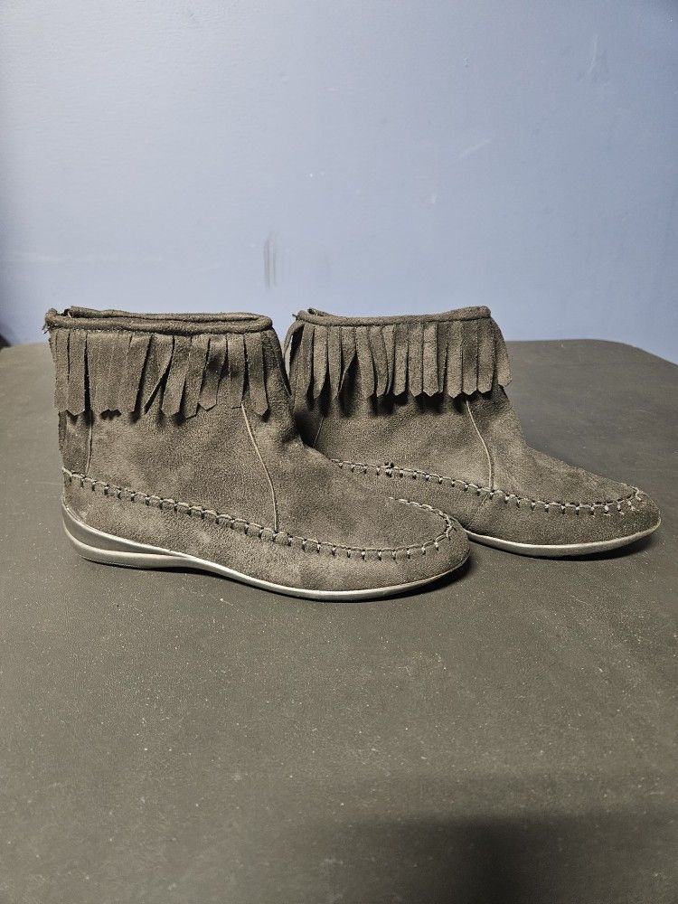 Women's Boots